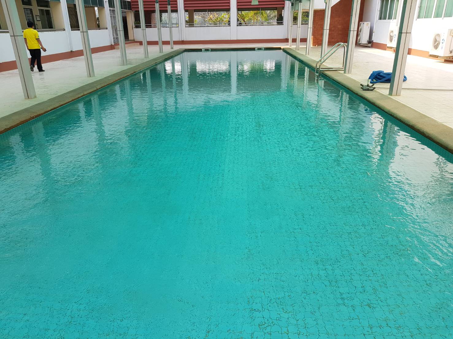 Tcp pool รับสร้างสระว่ายน้ำคอนกรีต งานมหาวิทยาลัยกำแพงเพชร​